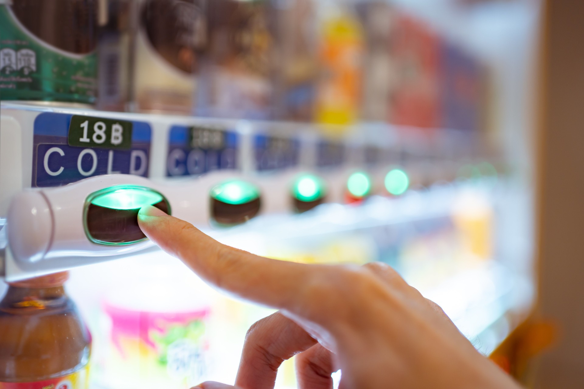 Buying beverage from vending machine
